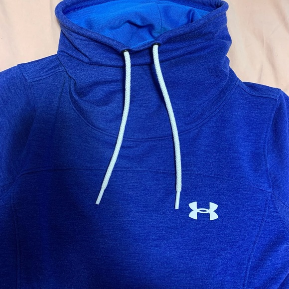 Under Armour Turtleneck - Picture 3 of 4